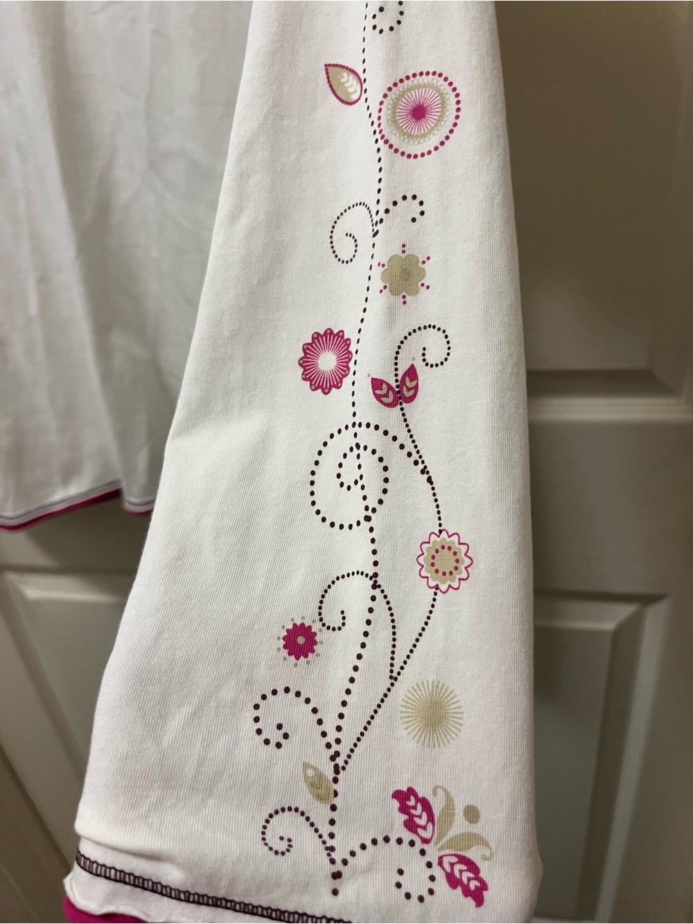 Eddie Bauer Women XXL White Pima Cotton V Neck Long Sleeve Floral Embroidered To - Picture 5 of 8